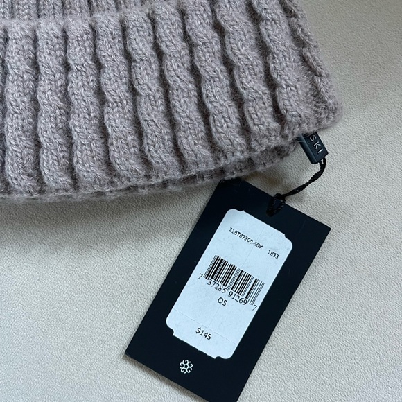 COPY - NWT Gorski Knit Hat with Fox Fur Pompom main image 6